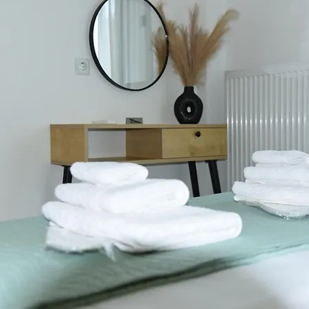 Luxury Serres